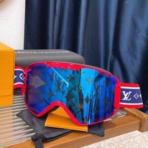 Louis Vuitton Ski Goggles with Monogram